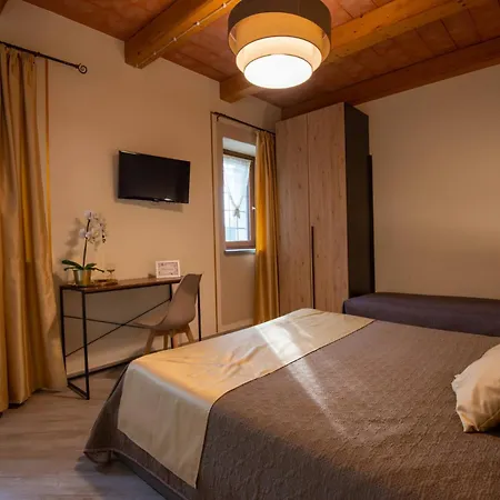 Amaranto Bed&Breakfast Cavour Esterno foto
